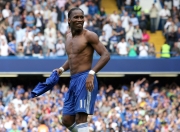 体育赛事直播-布克引领攻防转换，山西队连续得分压制黄蜂